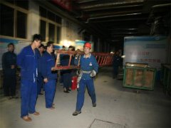 動力公司、面一車間分別舉行防泄漏演練