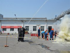 公司舉辦應(yīng)急預(yù)案演練，緊繃安全這根弦