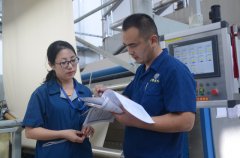 跟進(jìn)巡查，保證機(jī)臺高效運(yùn)行